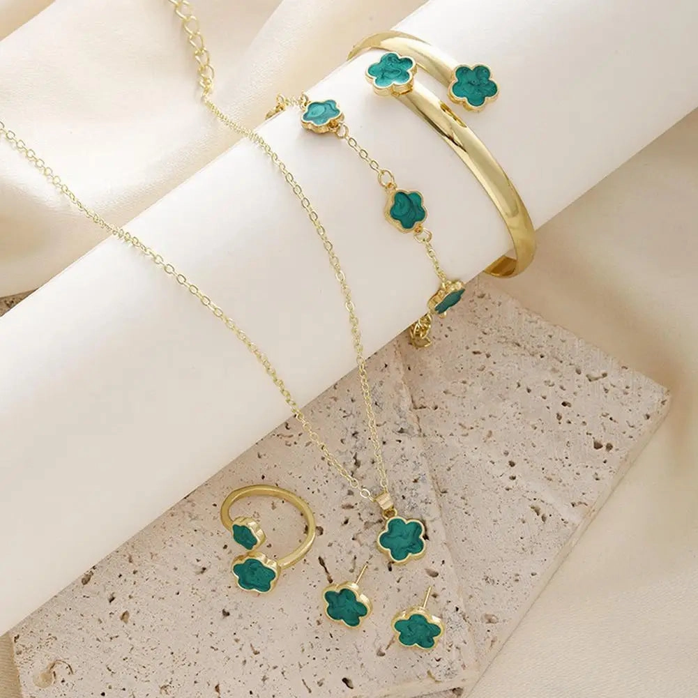Lucky Five-Petal Flower Clover Jewelry Set For Women