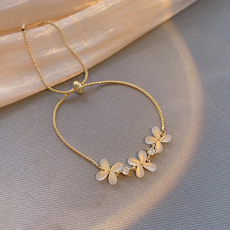 Luxury Elegant Gold Zircon Bracelets for Women Adjustable
