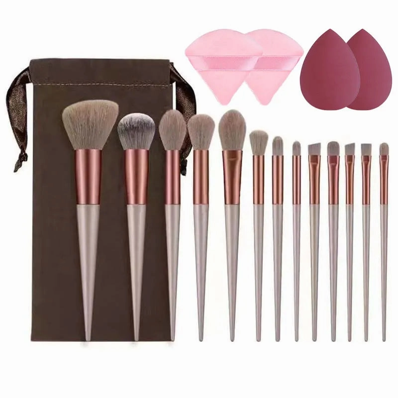 Makeup Brushes Set With 4 Sponge Puff for Women Complete Kit