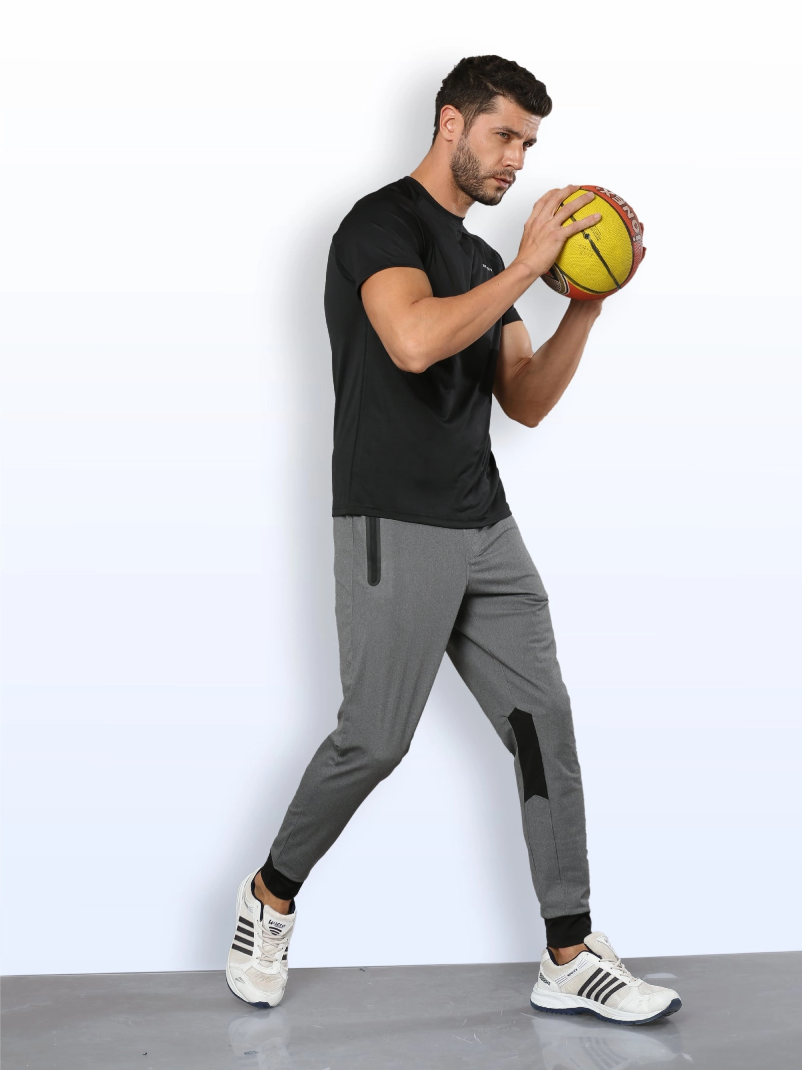 Men's Athletic Workout Jogger Pants with Pockets