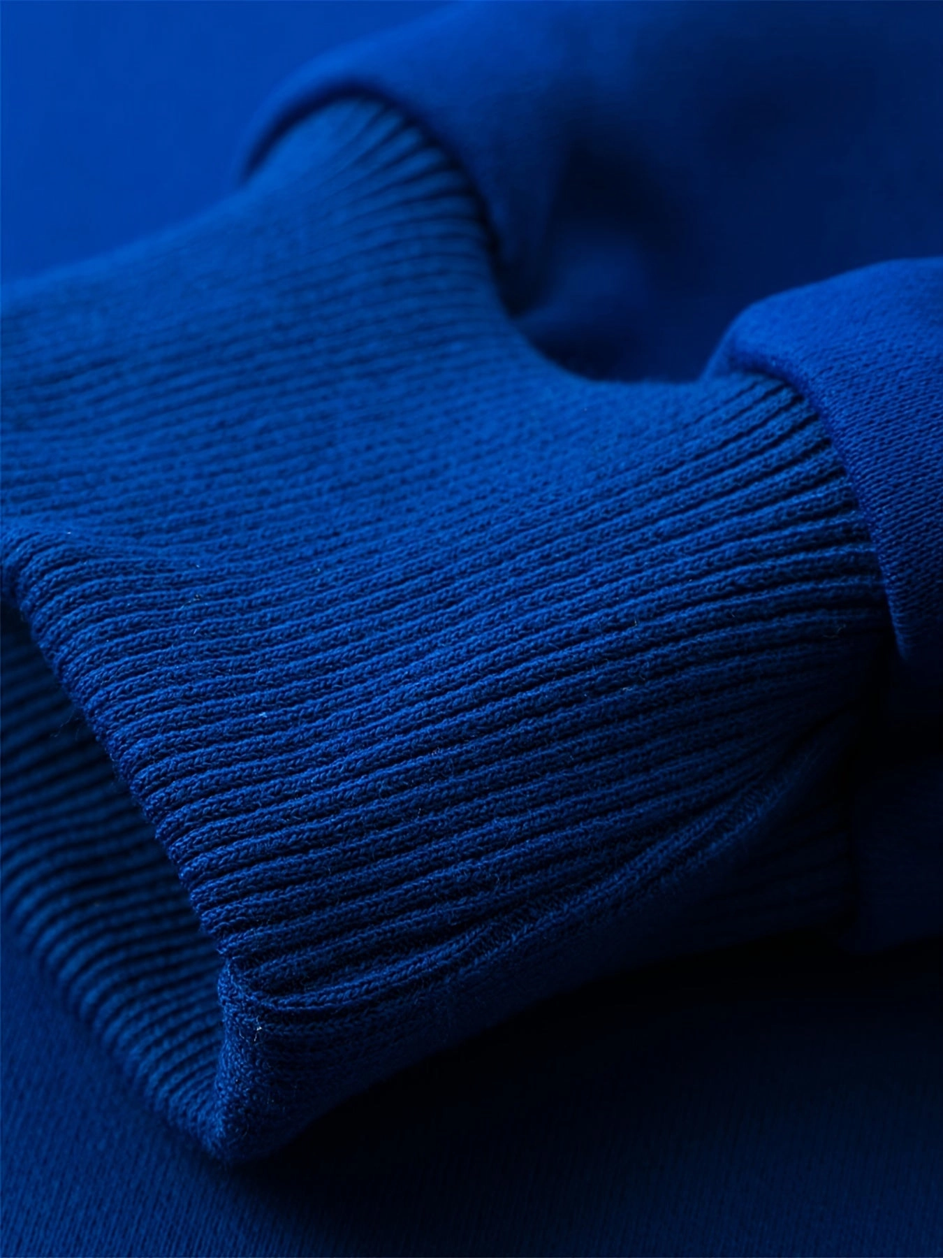 Men's Twill Drop Shoulder Blue Round Neck Pullover Sweatshirt