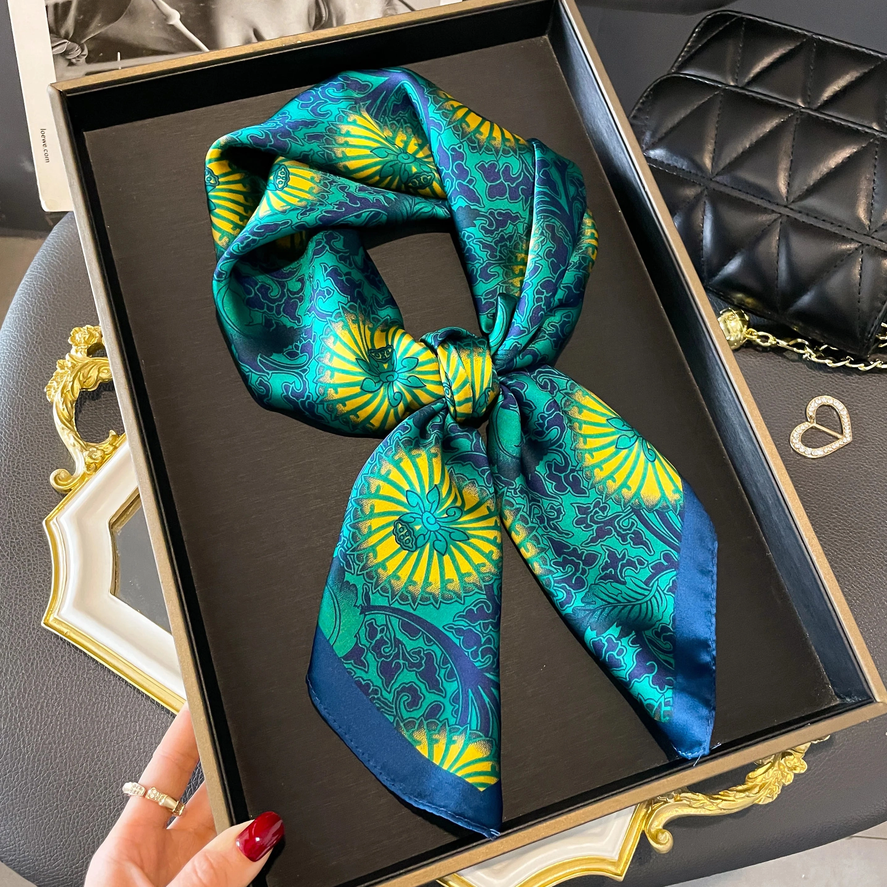 New Designer Scarfs Luxury Silk Square Scarf for Women