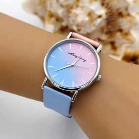 New Ladies Casual Gradient Ramp Clock Luxury Quartz Watch