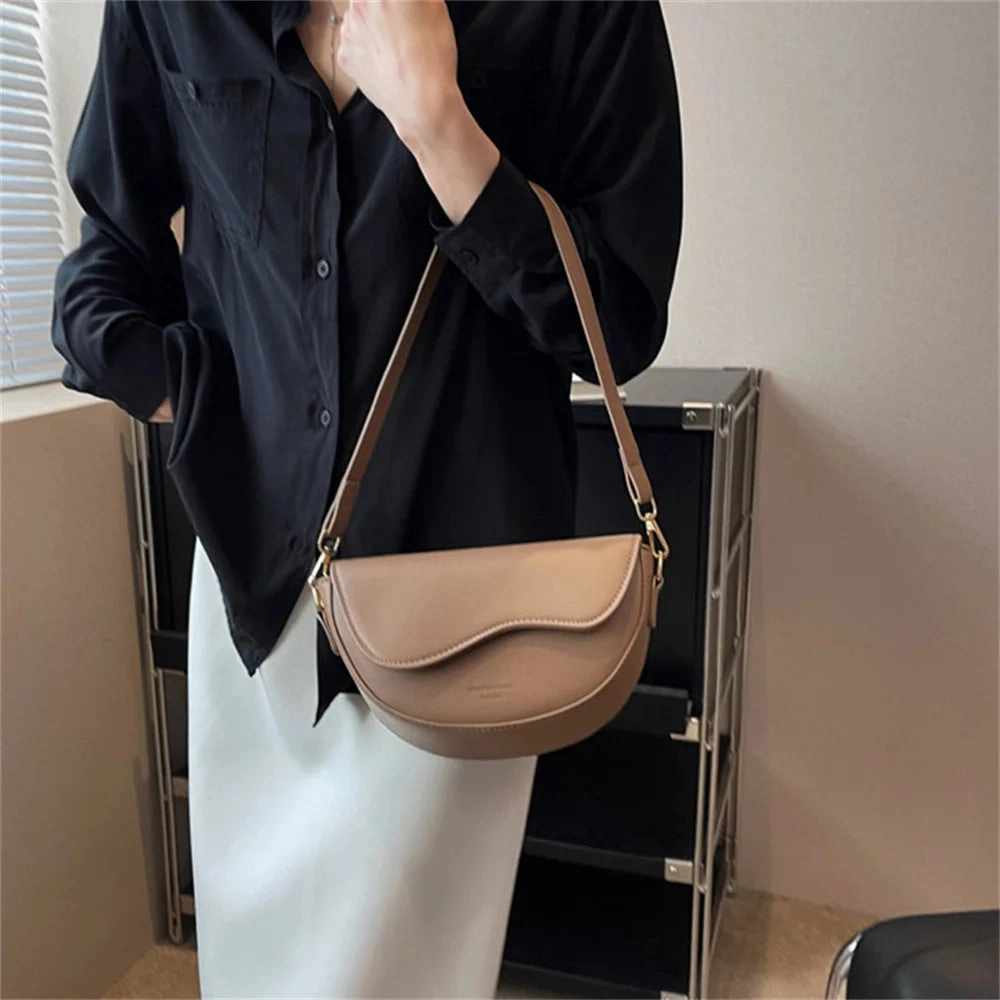 New Pu Leather Women's Crossbody Bag with Red Strap Style
