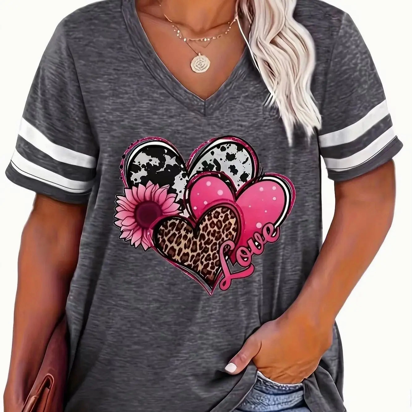 Plus Size Spring/Summer New Love Print V-Neck T-Shirt 5XL 6XL