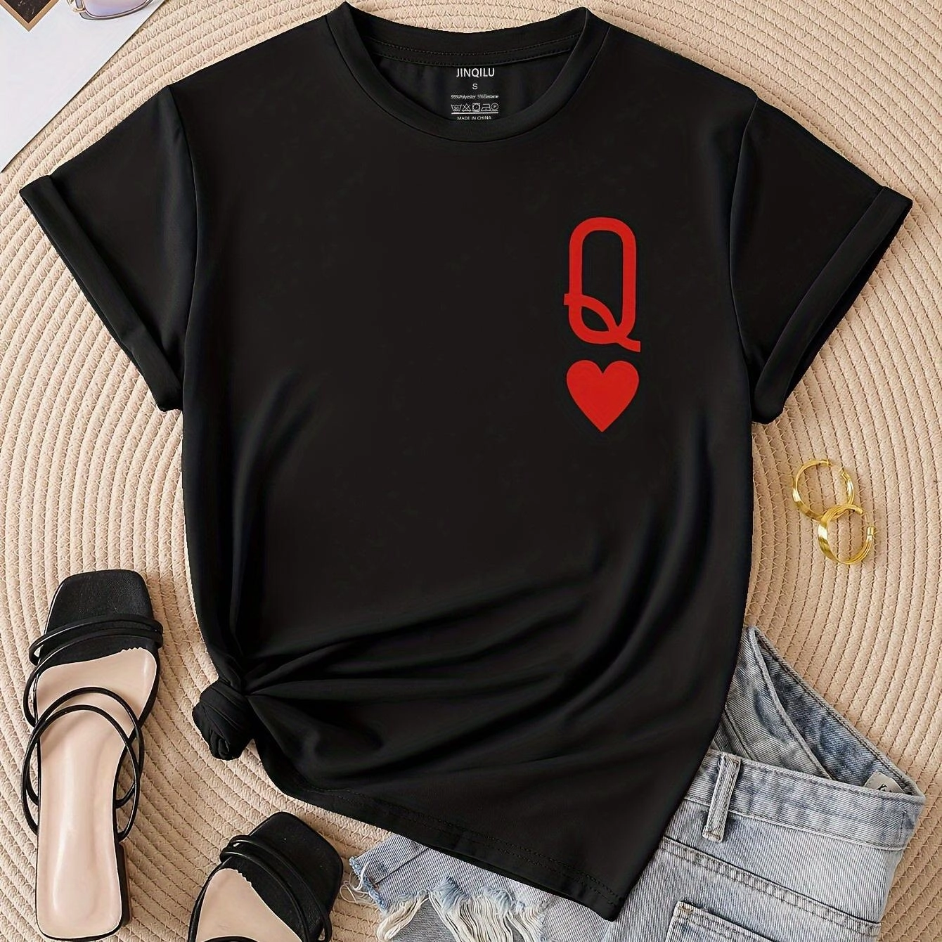Q & Heart Print Crew Neck T-Shirt, Casual Short Sleeve Top