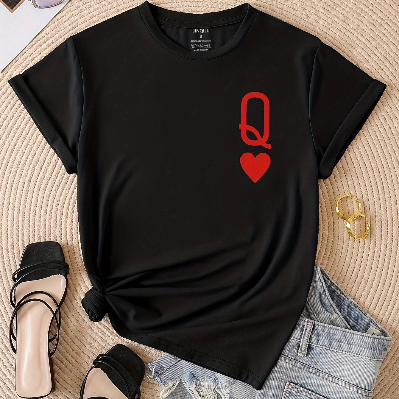 Q & Heart Print Crew Neck T-Shirt, Casual Short Sleeve Top