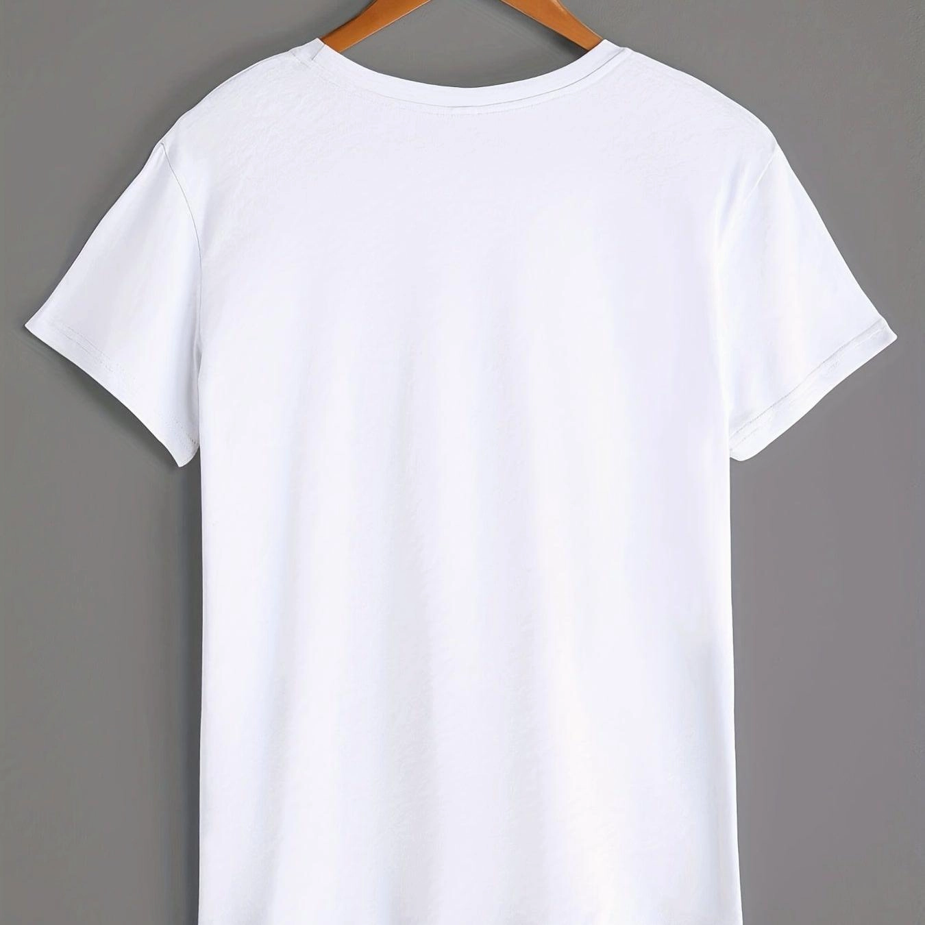 Q & Heart Print Crew Neck T-Shirt, Casual Short Sleeve Top