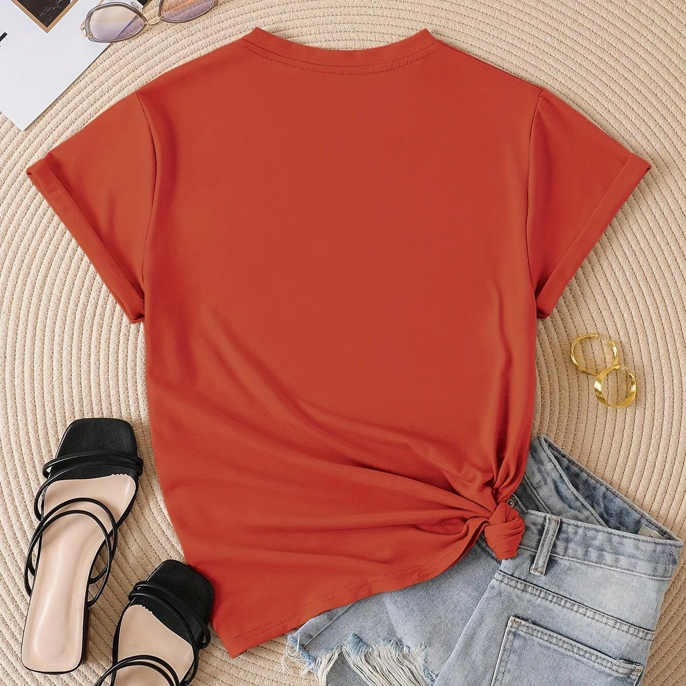 Q & Heart Print Crew Neck T-Shirt, Casual Short Sleeve Top