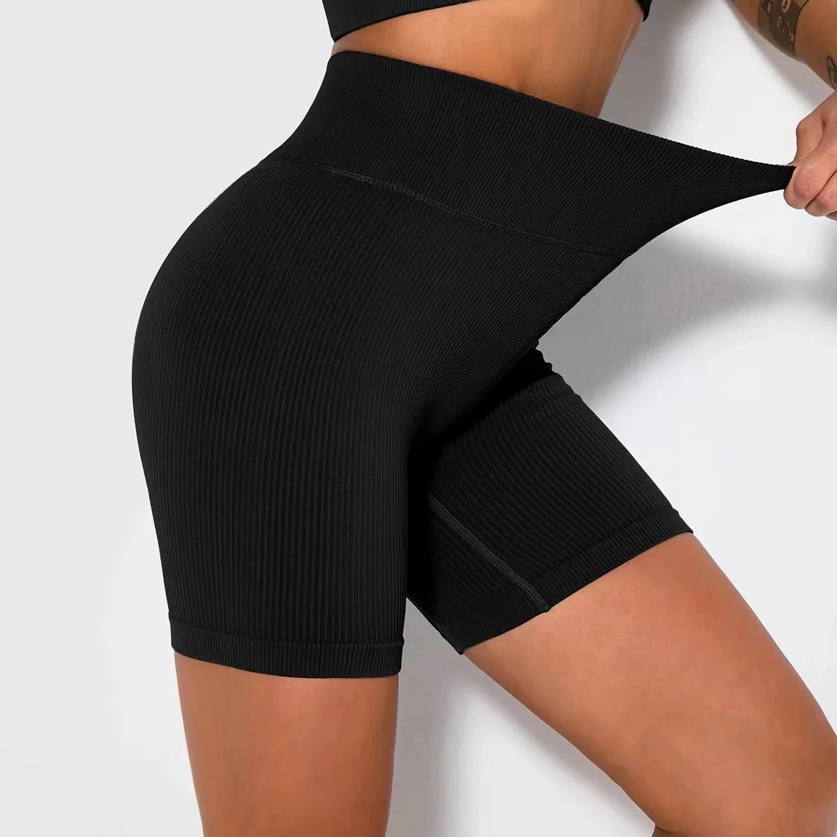 Seamless Knitted High Waist Sports Shorts for Yoga & Fitness