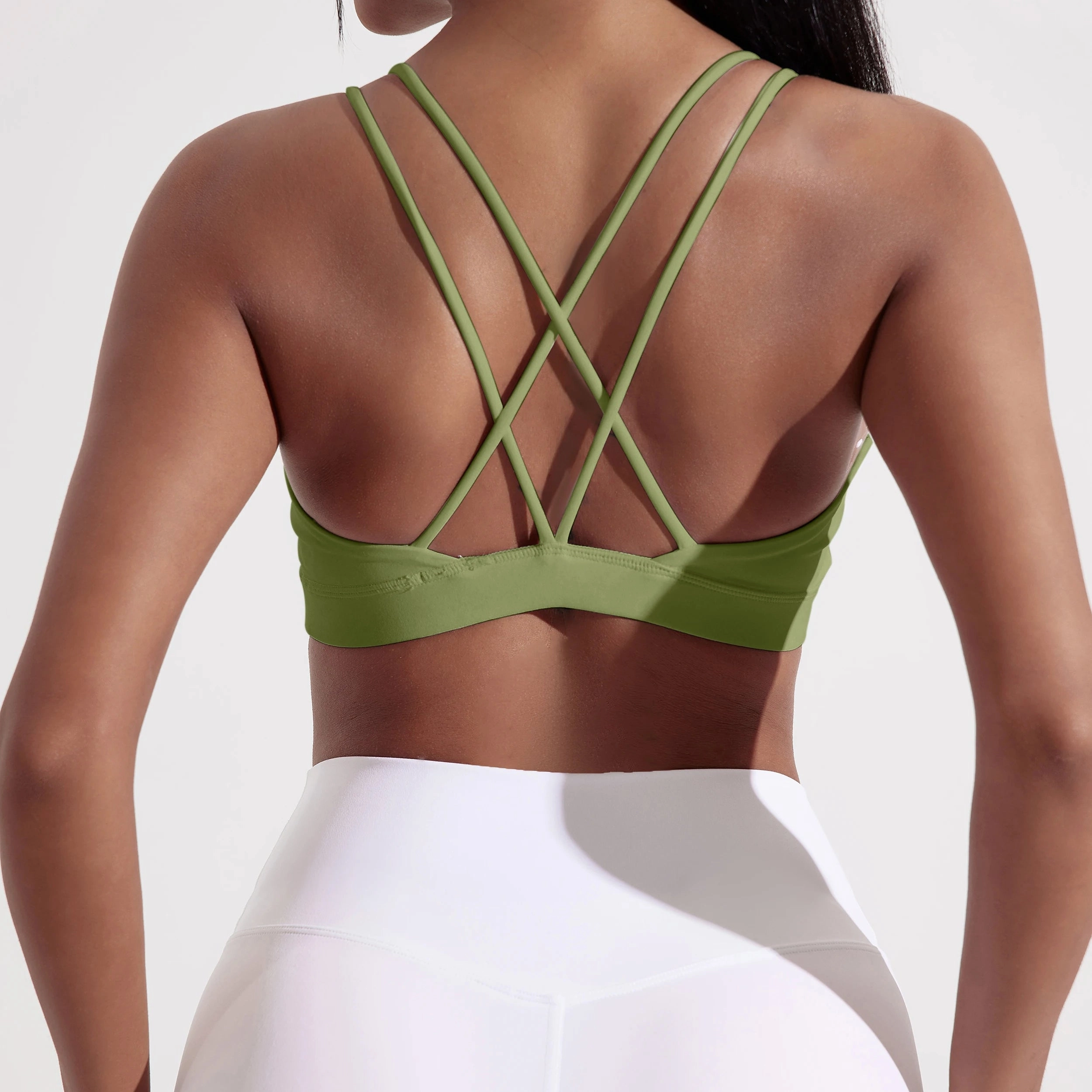 Solid Color Cross Fitness Bra Soft High Strength Women Sport Top for Gym Yoga with Chest Pad