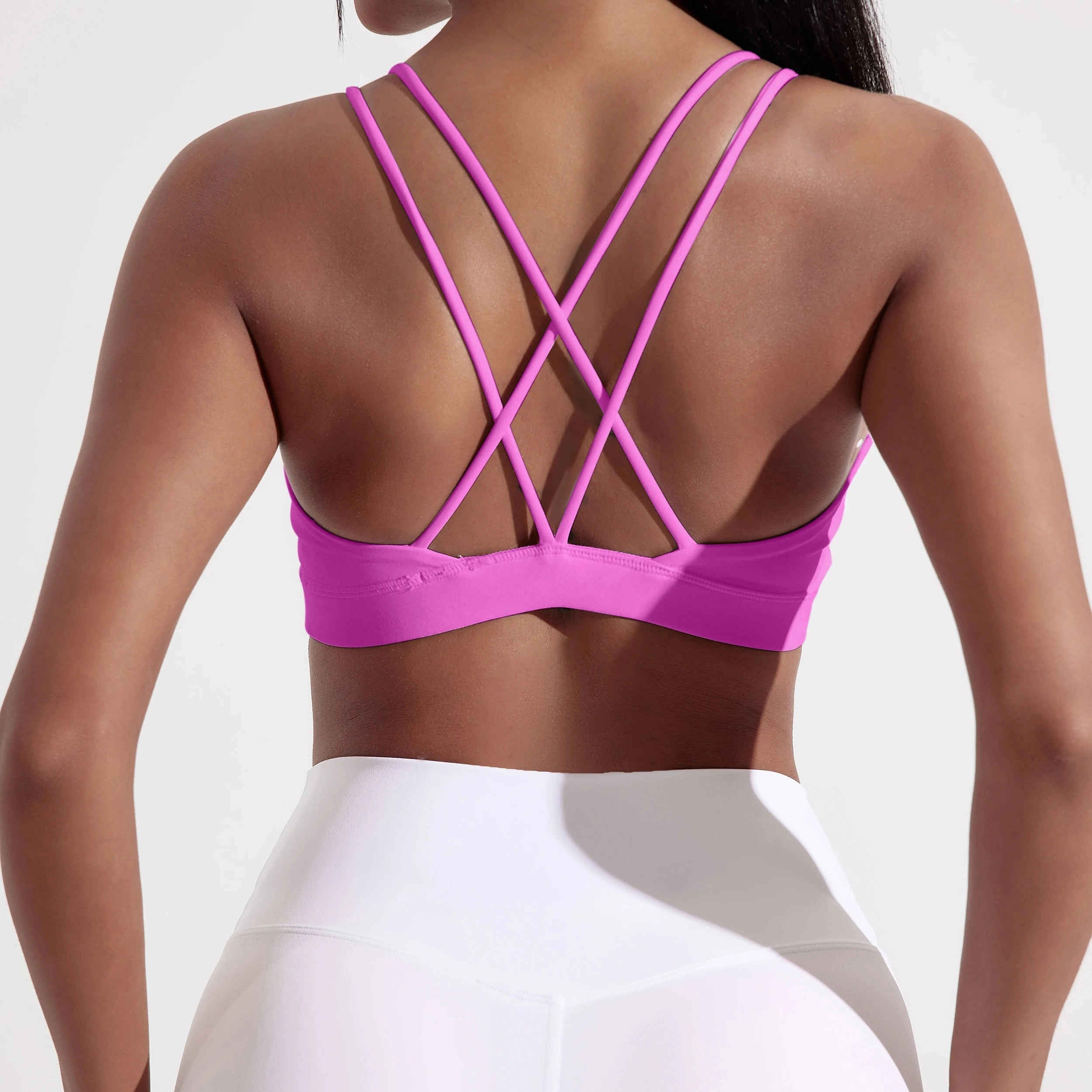 Solid Color Cross Fitness Bra Soft High Strength Women Sport Top for Gym Yoga with Chest Pad