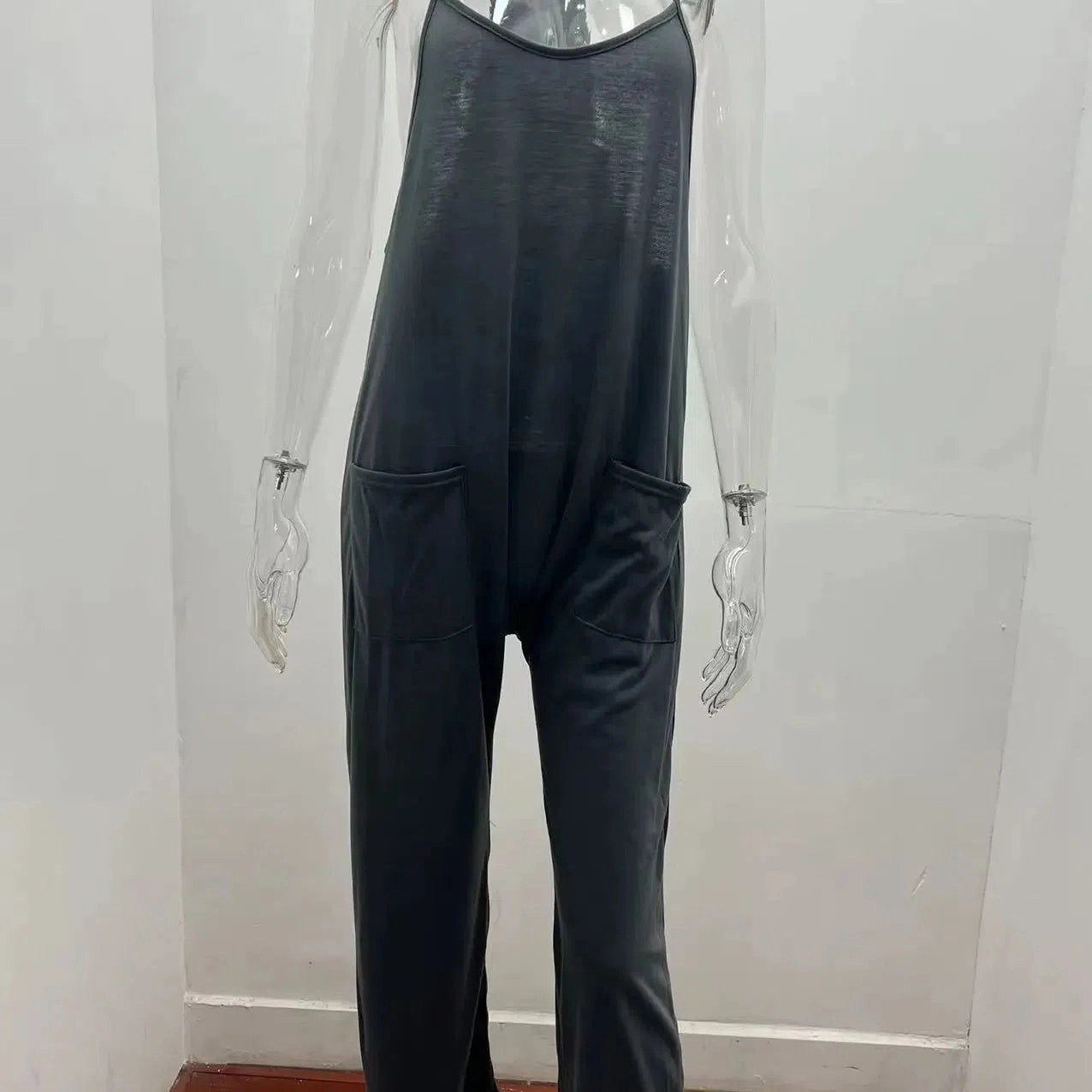 Spring New Women's Casual Pocket Pants Loose Strap Jumpsuit
