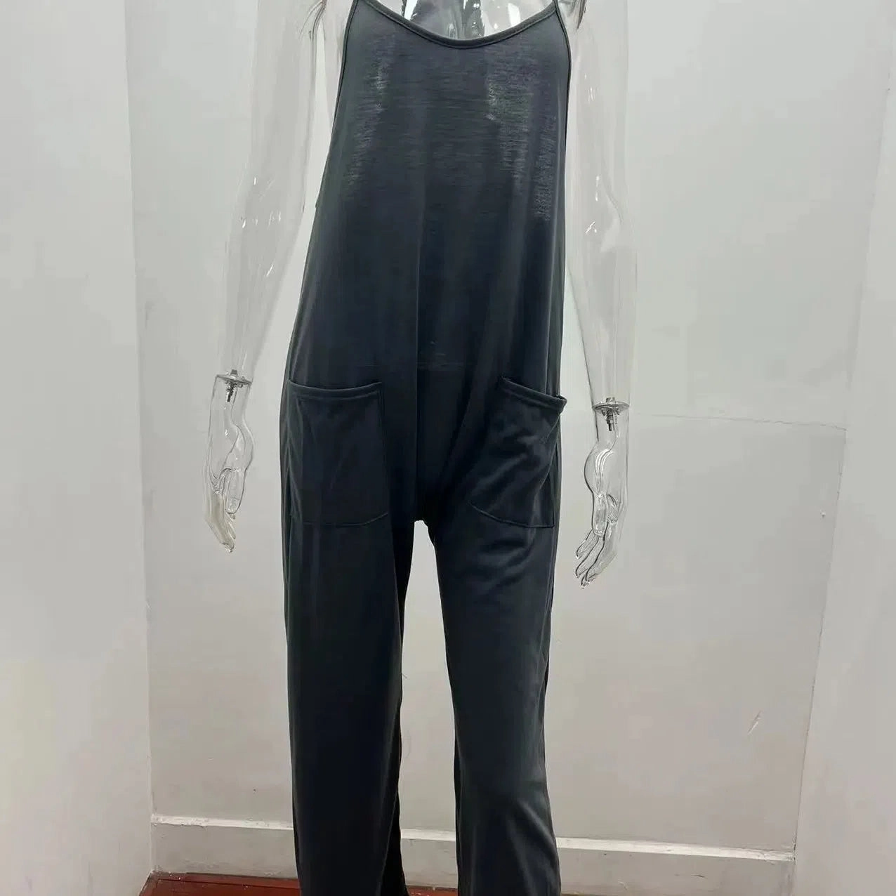 Spring New Women's Casual Pocket Pants Loose Strap Jumpsuit