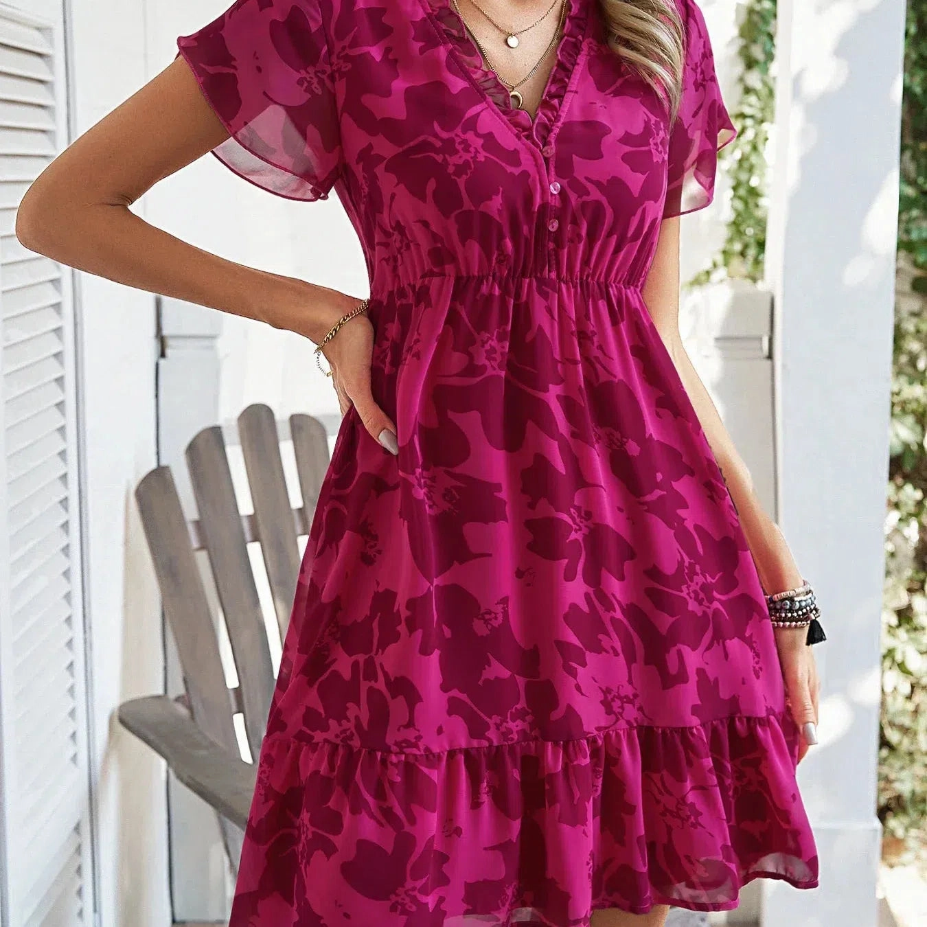 Spring/Summer New High End Light Luxury V-Neck Dress