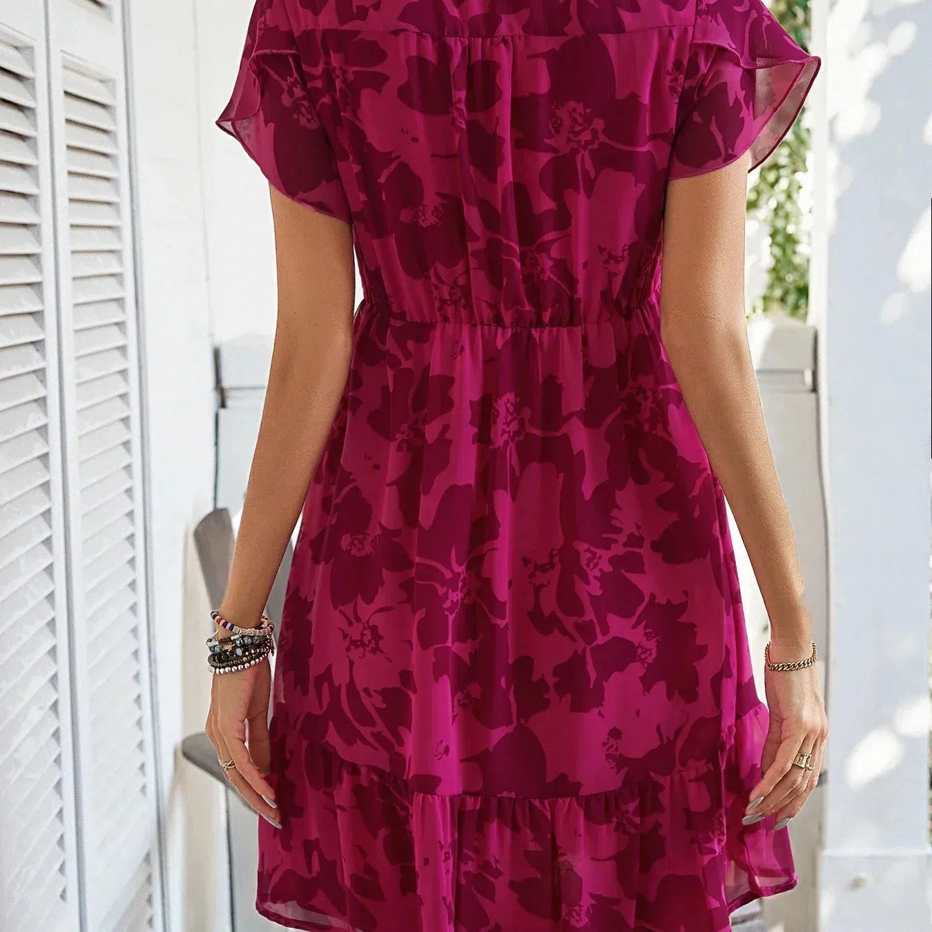 Spring/Summer New High End Light Luxury V-Neck Dress