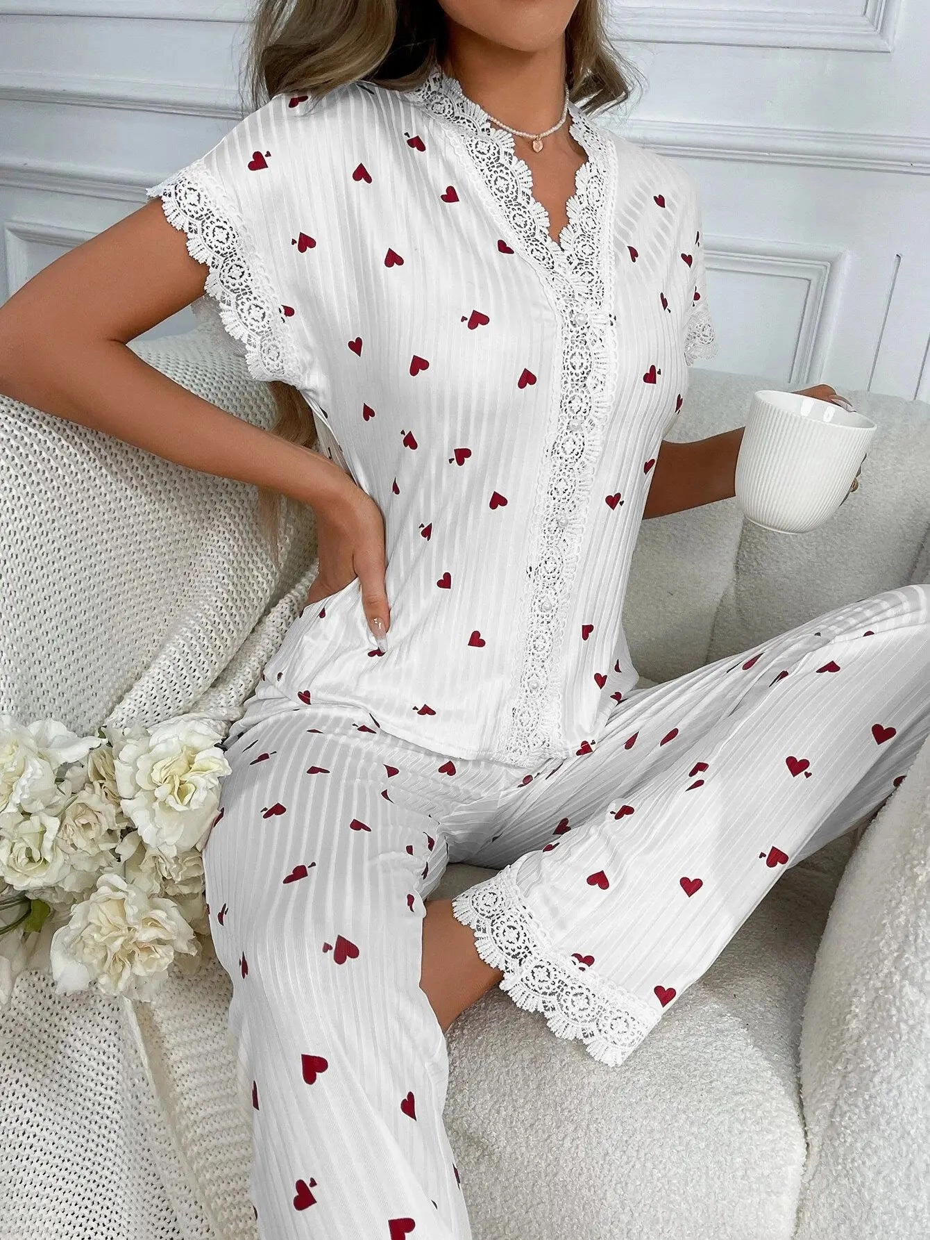 Spring Summer Pajama Set for Women Lace Trim Heart Print Nightwear Loungewear Short Sleeve Top & Full-Length Pants