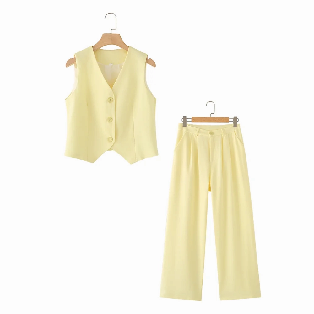 Spring Women's Casual Vest and Wide Leg Pants Set V-Neck Short Sleeve Blended Fabric Elegant Outfit for Daywear and Casual Occasions