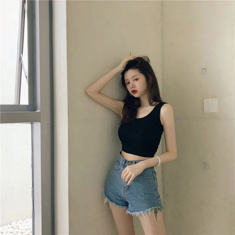 Stylish Black Sleeveless Crop Top for Women - Sexy Stretchy Knitted Tank Tee for Summer Streetwear