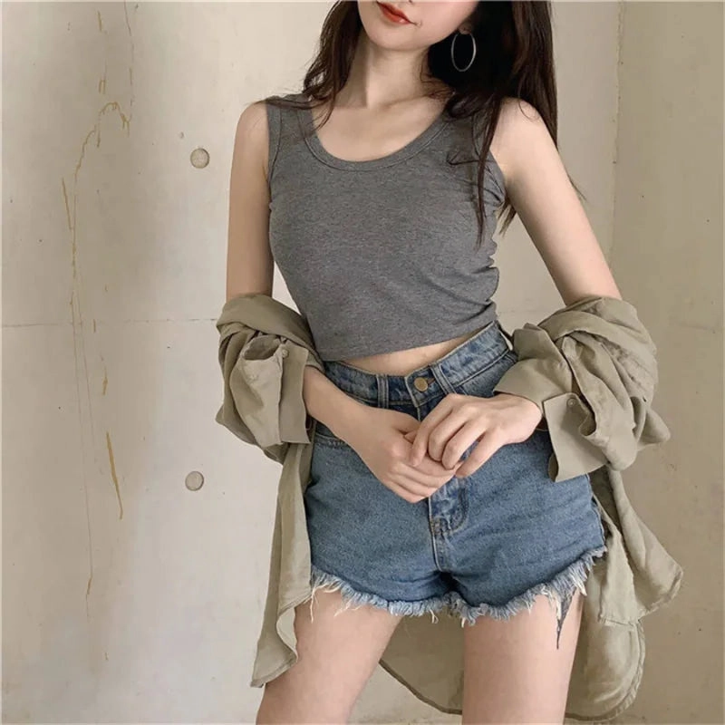 Stylish Black Sleeveless Crop Top for Women - Sexy Stretchy Knitted Tank Tee for Summer Streetwear