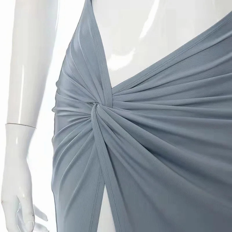 Stylish Women's Summer Strapless Midi Dress - Solid Color Backless Design for Effortless Beach Chic