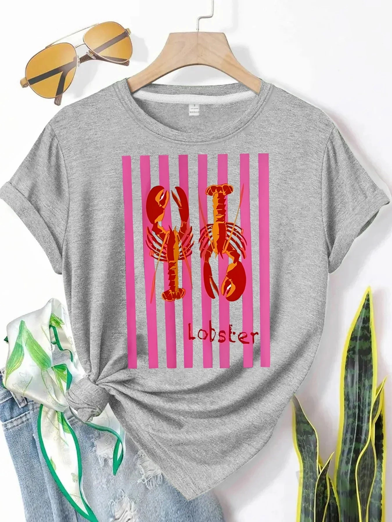 Summer Fashion Women??s Printed Short Sleeve T-Shirts Casual Round Neck Soft Stretch Tee for Warm Weather