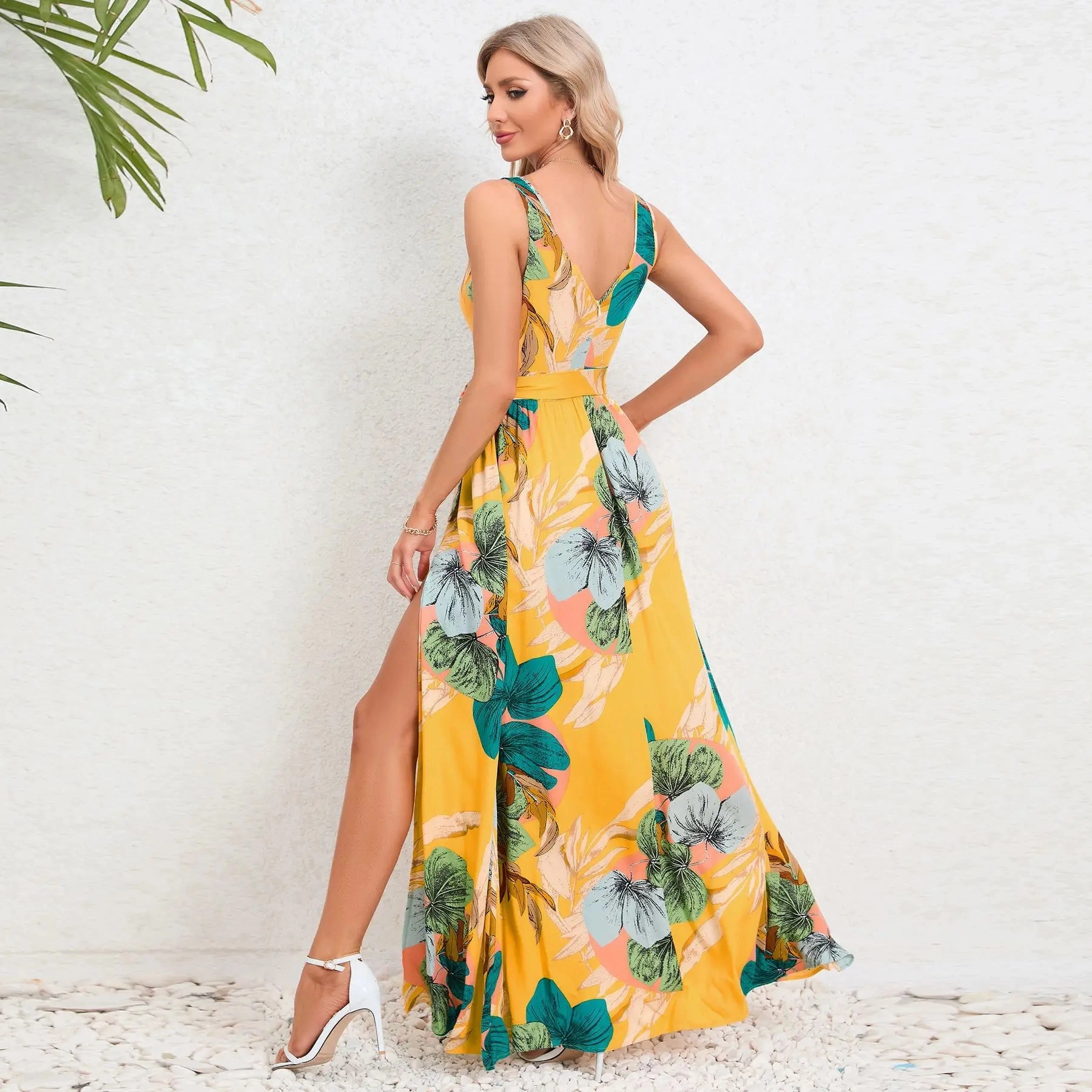 Summer Women's Double V-Neck Sleeveless Floral Print Maxi Dress with High Slit - Perfect for Beach Days