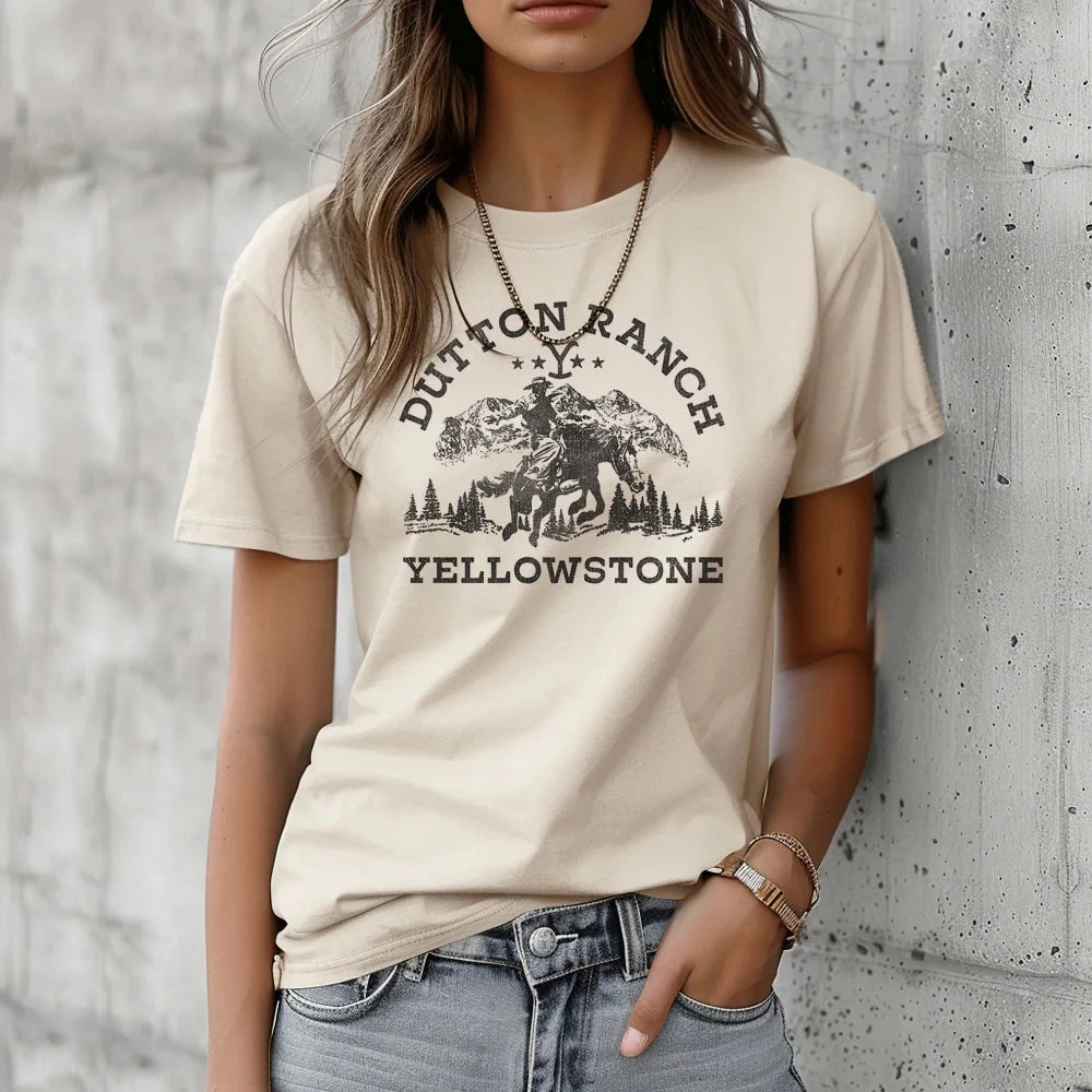 Trendy Women's Anime Graphic T-Shirt - 2000s Streetwear Style, Casual and Comfortable Fit