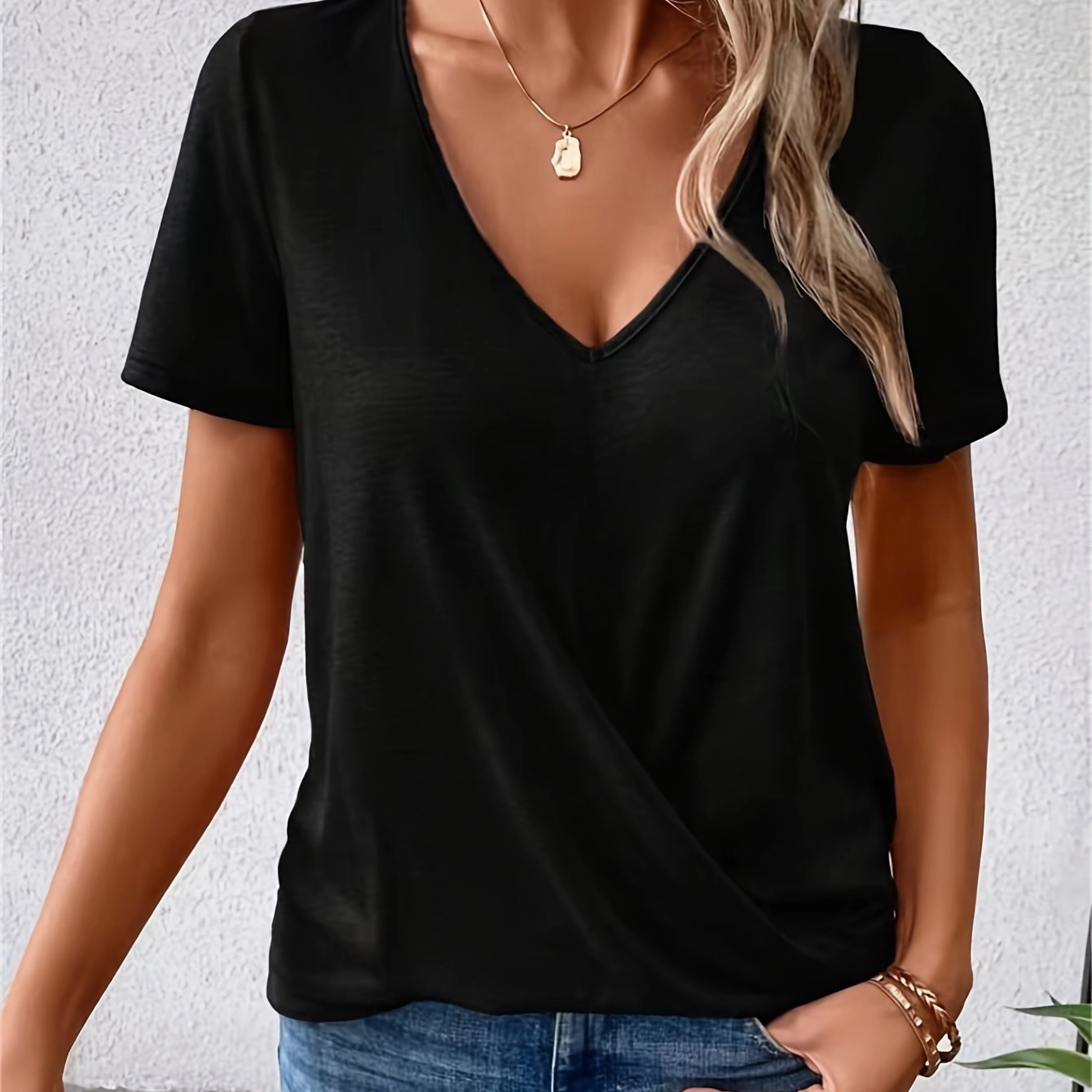 Twist Hem V Neck T-Shirt For Spring & Summer Women's Wear