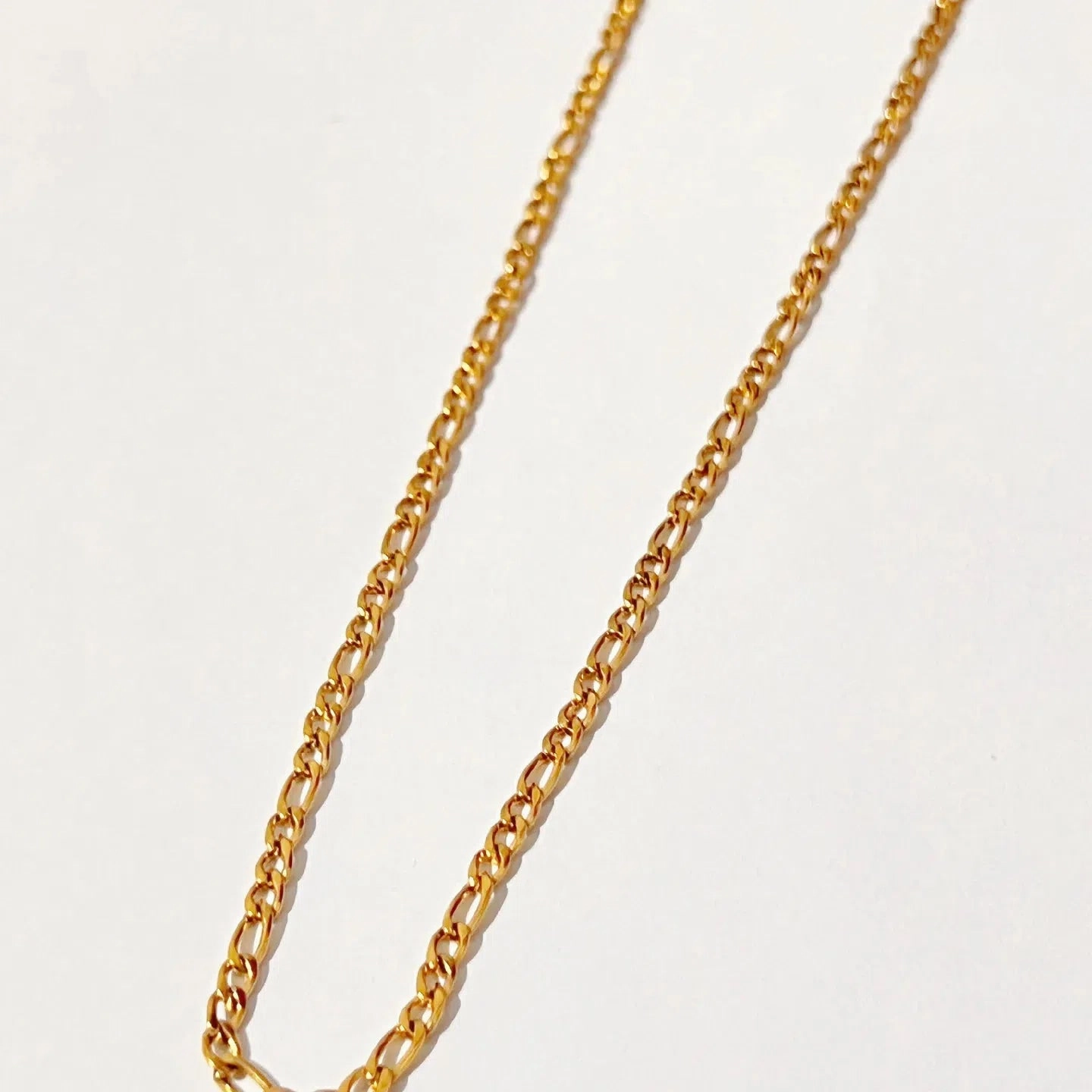 Vintage Stainless Steel Initial Necklace for Women Dainty Choker with Zircon Inlaid Letter Fashion Jewelry