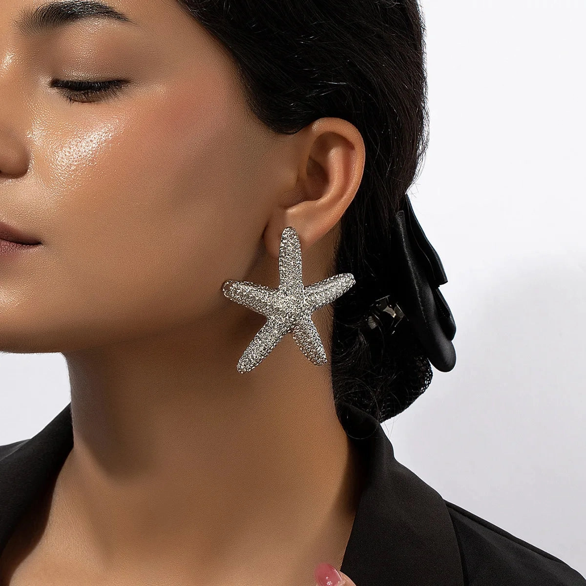 Wholesale Modern Jewelry Gold Color Large Metal Statement Earrings and Adjustable Starfish Choker Necklace for Women