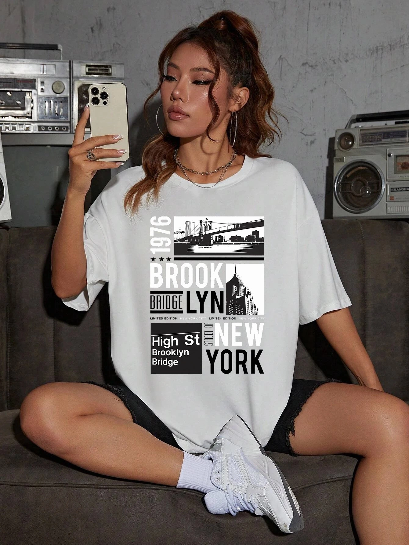 Women's Brooklyn 1976 Vintage Inspired Streetwear T Shirt Short Sleeve Casual Tee for Hip Hop and Everyday Fashion