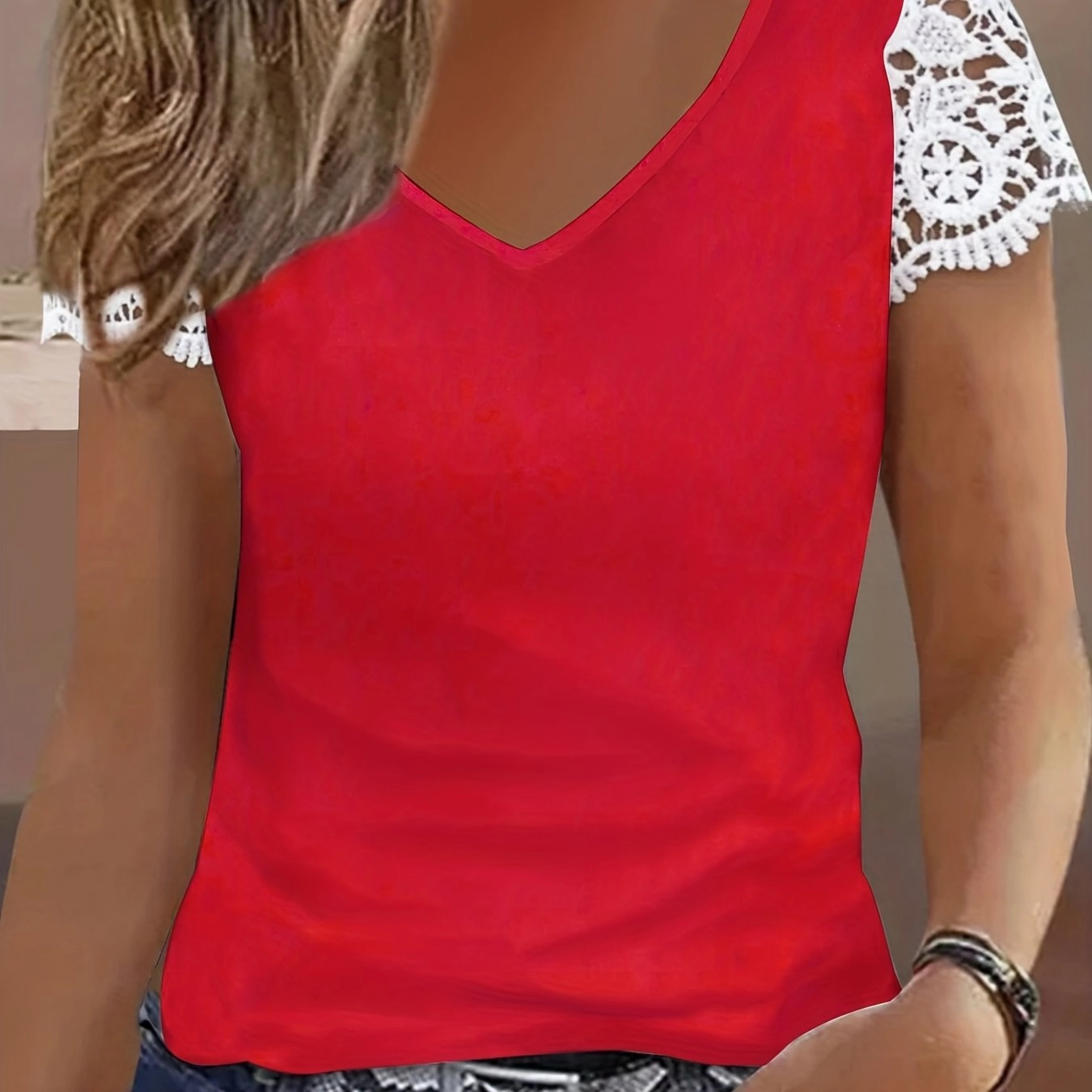 Women's Contrast Lace V-Neck T-Shirt - Stylish Summer Top