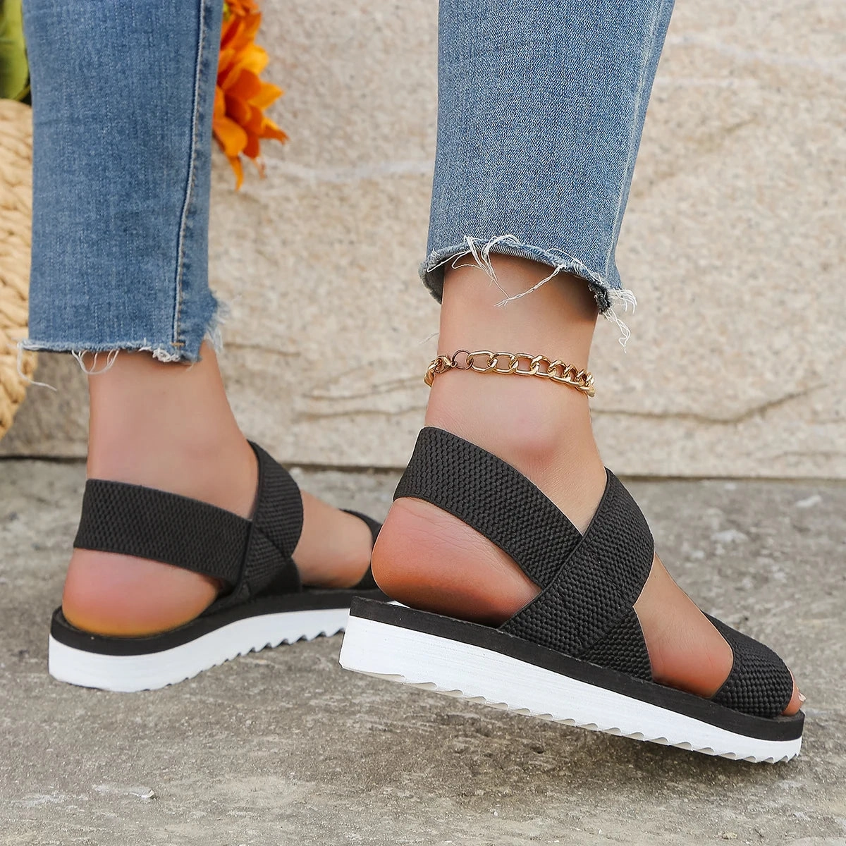 Women's Fashion Trend Anti-Slip Comfortable Flat Sandals