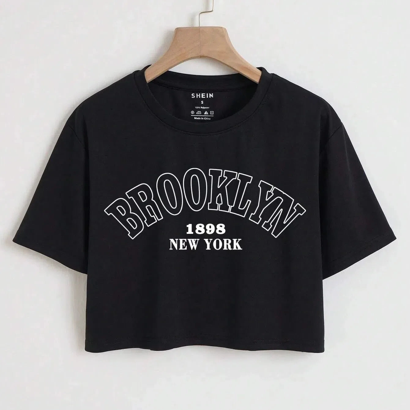 Women's Letter Graphic Crop T-Shirt Smock Loose Fitness Top