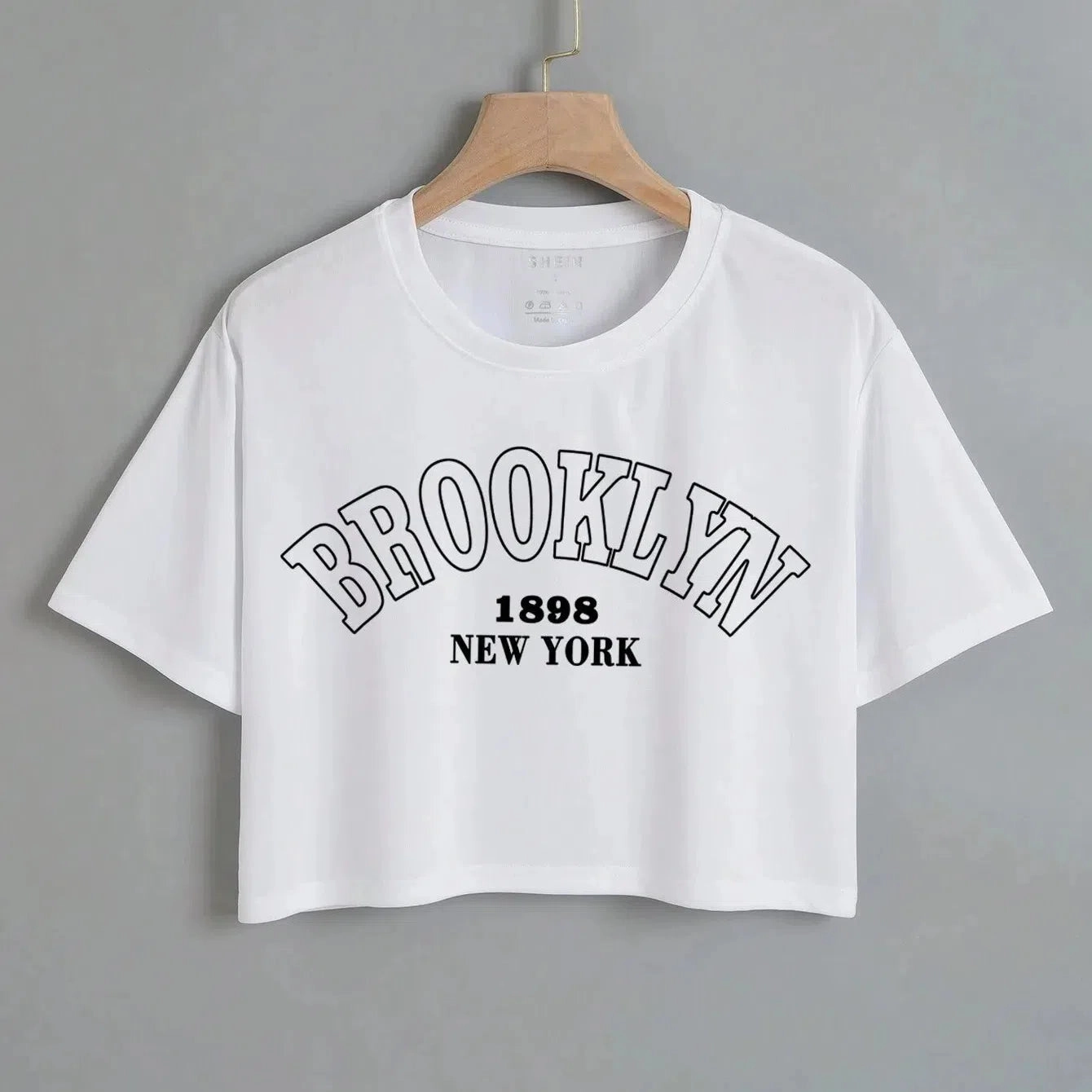 Women's Letter Graphic Crop T-Shirt Smock Loose Fitness Top
