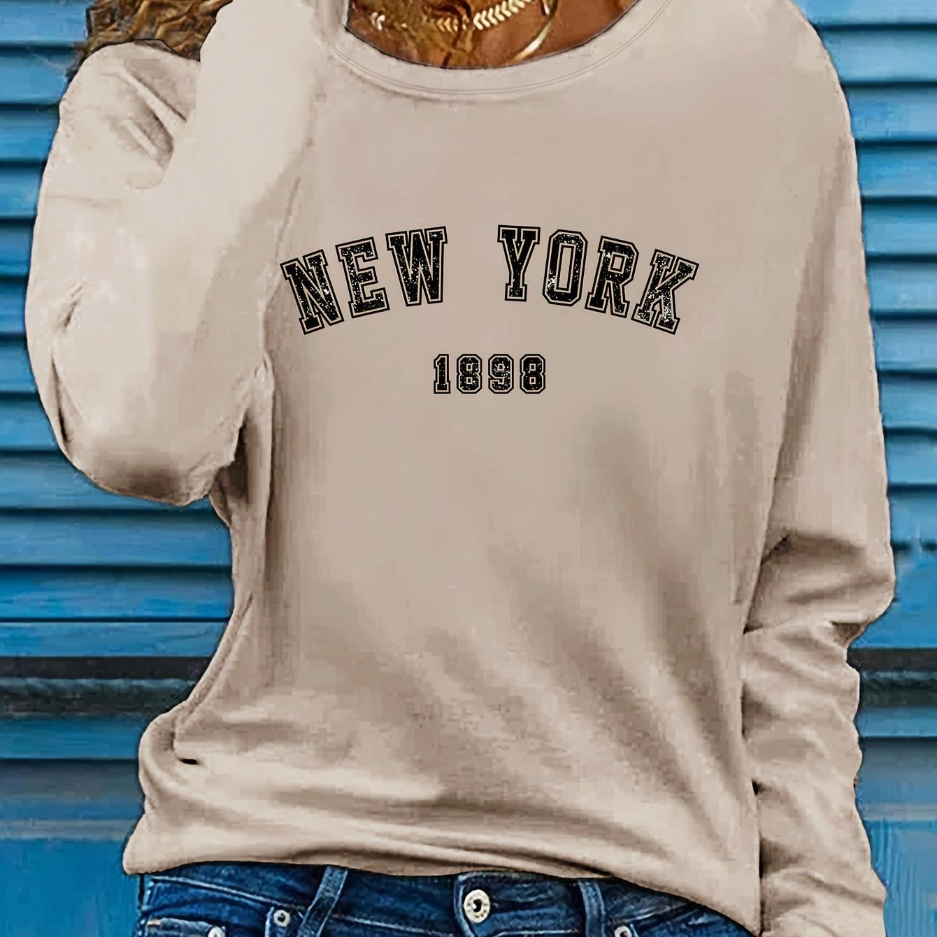 Women's New York Print Long Sleeve T-Shirt for Stylish Casual Wear