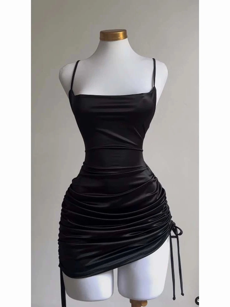 Women??s Sleeveless Backless Satin Bodycon Mini Dress for Summer Party Clubwear with Lace-Up Design and Hollow Out Details