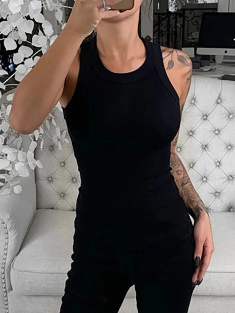 Women Solid Round Neck Ribbed Tank Top Camisole for Summer Casual Wear