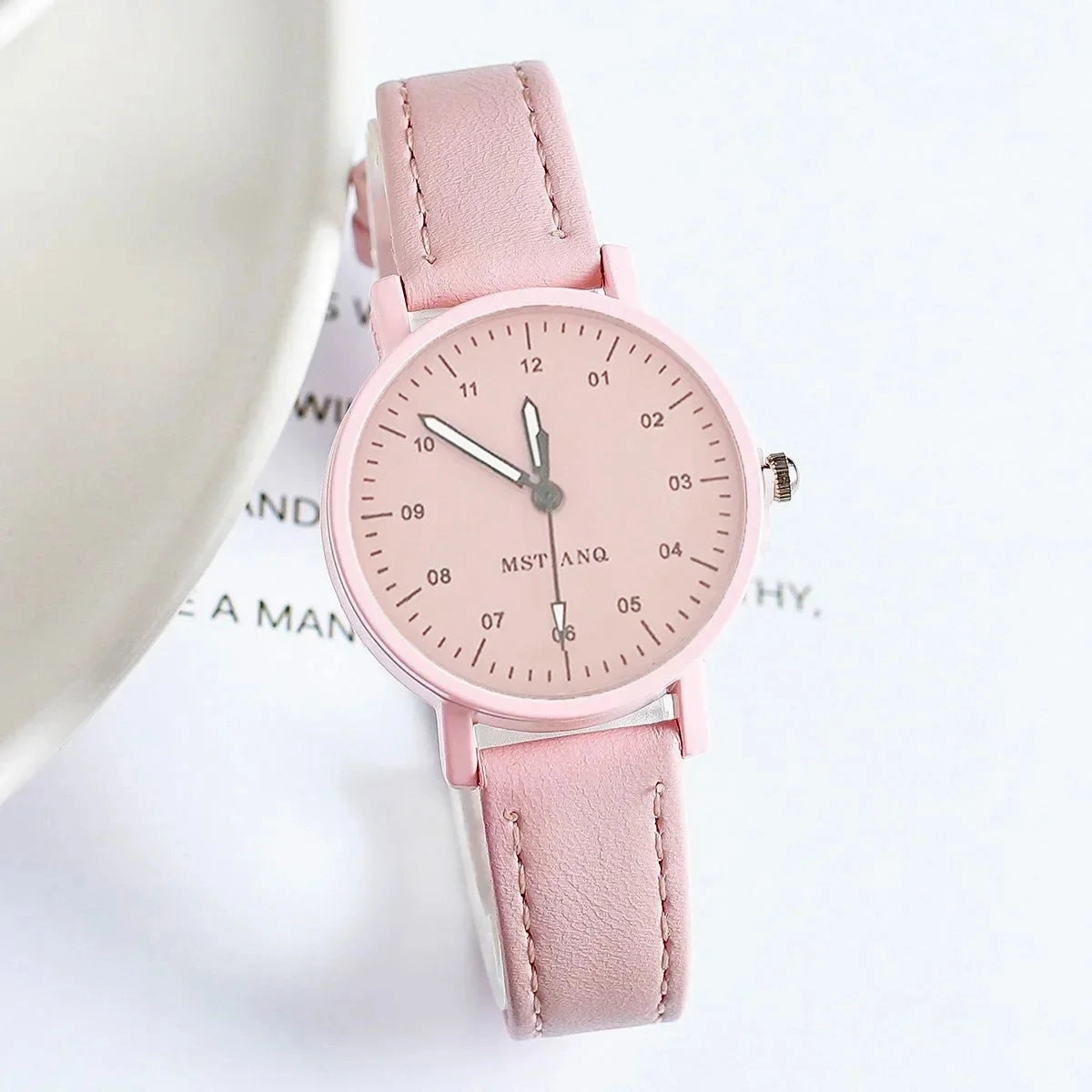 Women Watch PU Leather Strap Waterproof Retro Quartz Wristwatch