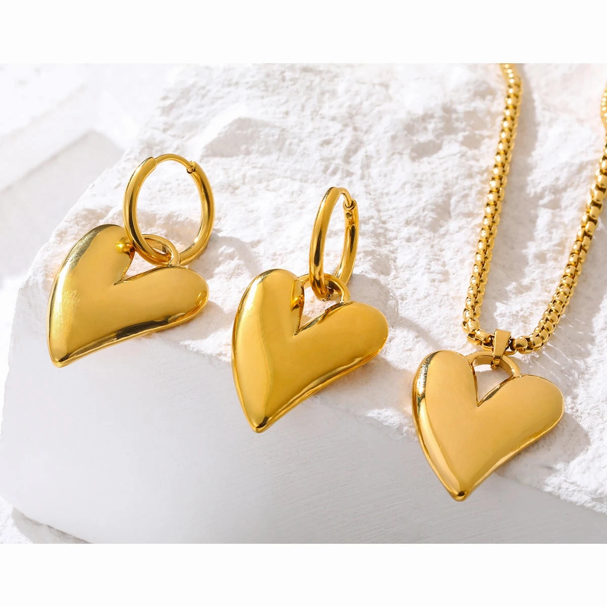 YACHAN 18K Gold Plated Irregular Heart Necklace Earrings Set