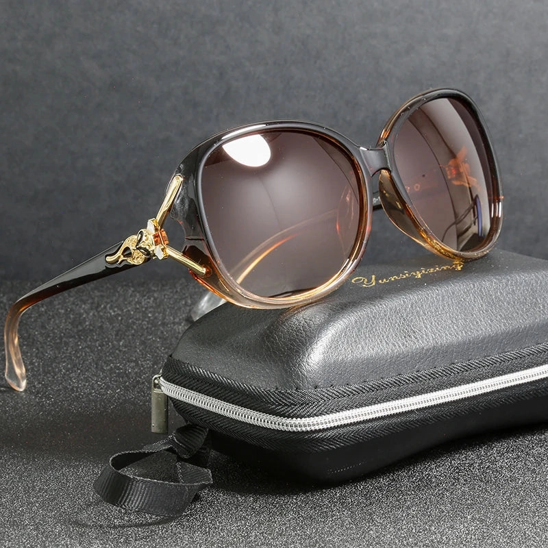 YUNSIYIXING Polarized Women's Butterfly Sunglasses UV400 Anti-Glare
