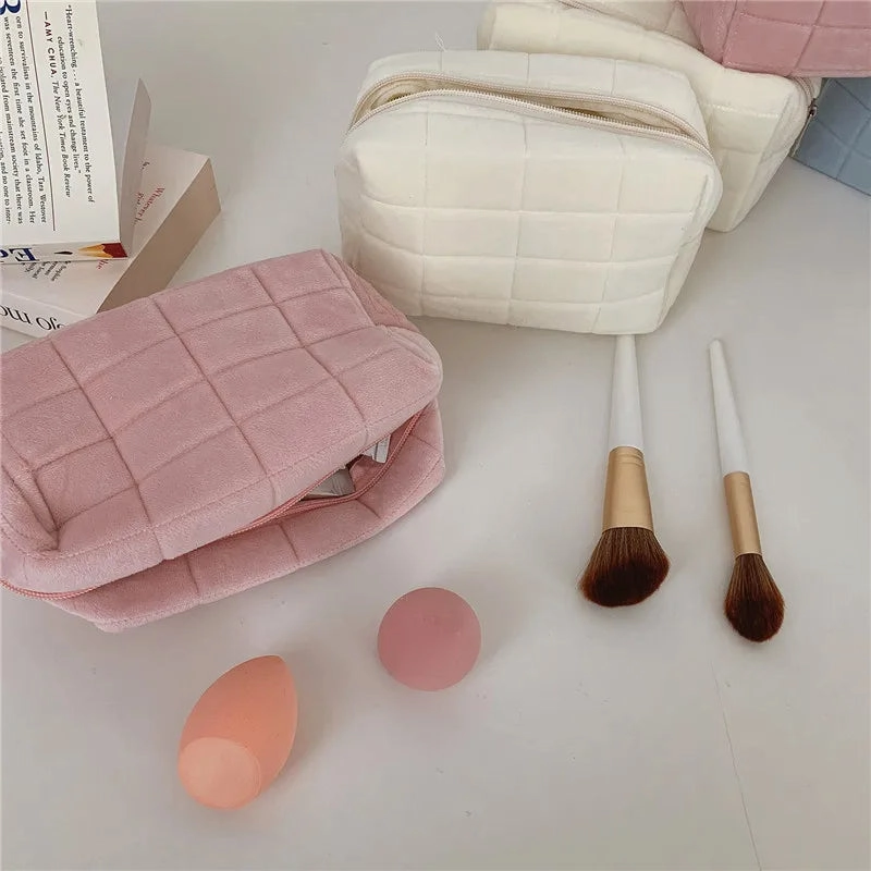 Zipper Large Solid Color Cosmetic Bag Cute Fur Makeup Bag